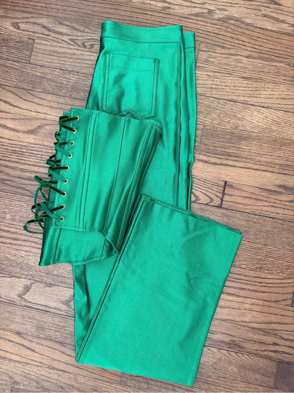 Rezek Trousers in Emerald Green - Picture 2 of 7